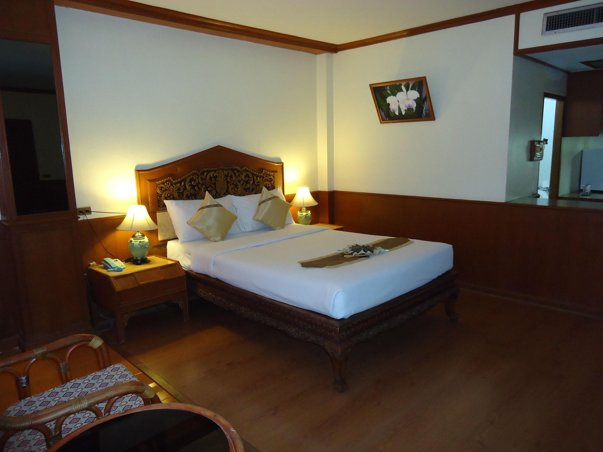 Top North Hotel Chiang Mai Exterior foto