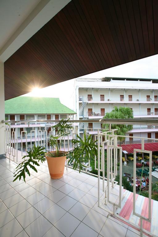 Top North Hotel Chiang Mai Exterior foto
