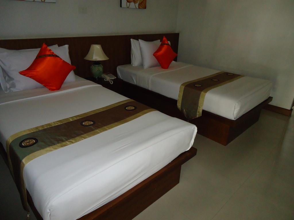 Top North Hotel Chiang Mai Exterior foto